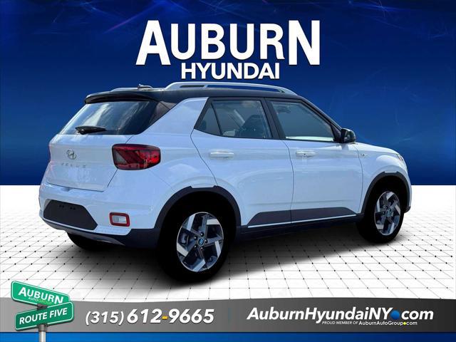 2026 Hyundai Venue SEL w/Two-Tone Roof