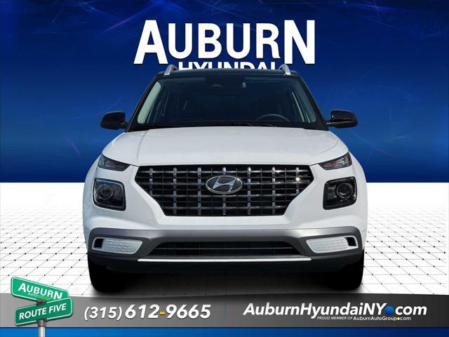 2026 Hyundai Venue SEL w/Two-Tone Roof
