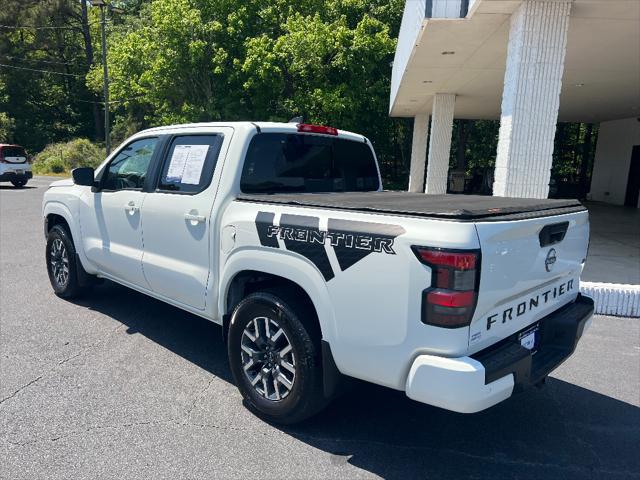 2024 Nissan Frontier Crew Cab SL 4x2