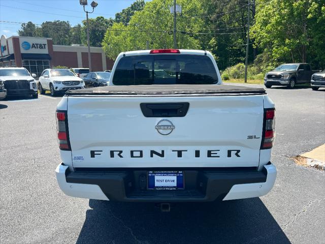 2024 Nissan Frontier Crew Cab SL 4x2
