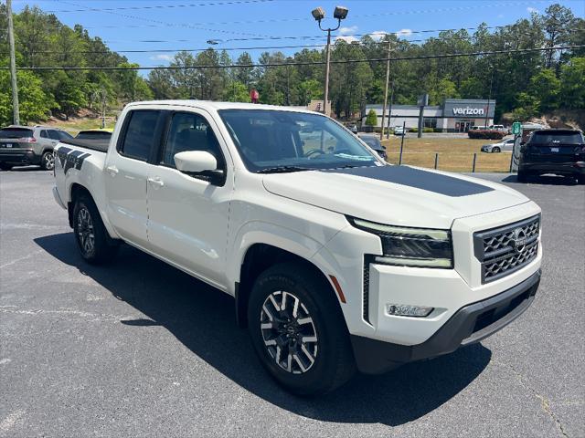 2024 Nissan Frontier Crew Cab SL 4x2