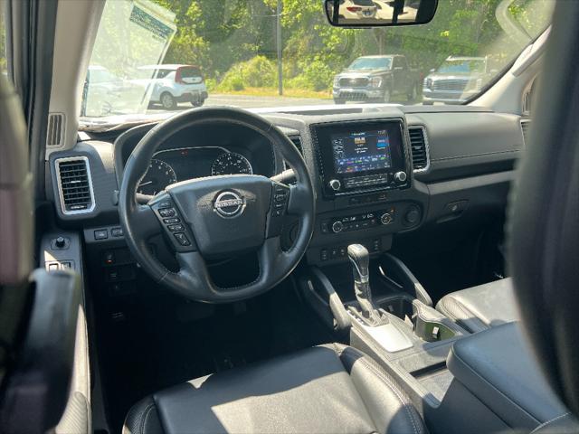 2024 Nissan Frontier Crew Cab SL 4x2