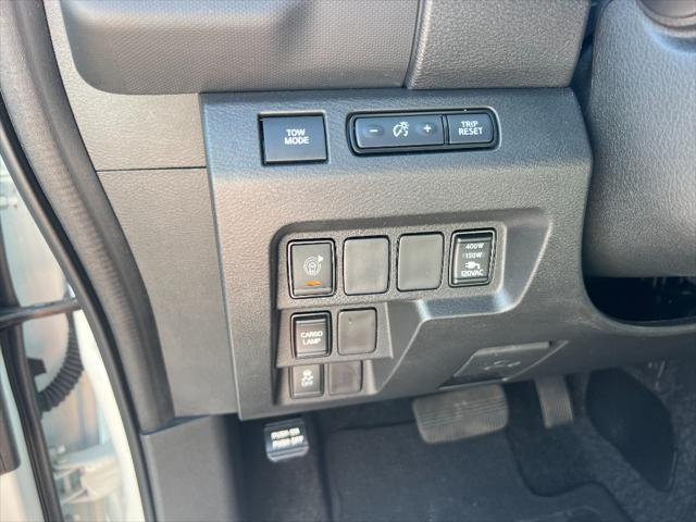 2024 Nissan Frontier Crew Cab SL 4x2