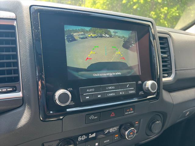 2024 Nissan Frontier Crew Cab SL 4x2
