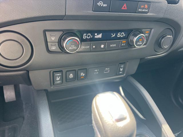 2024 Nissan Frontier Crew Cab SL 4x2