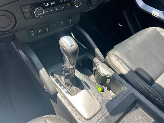 2024 Nissan Frontier Crew Cab SL 4x2