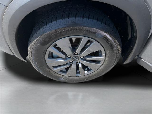2024 Nissan Pathfinder SV FWD