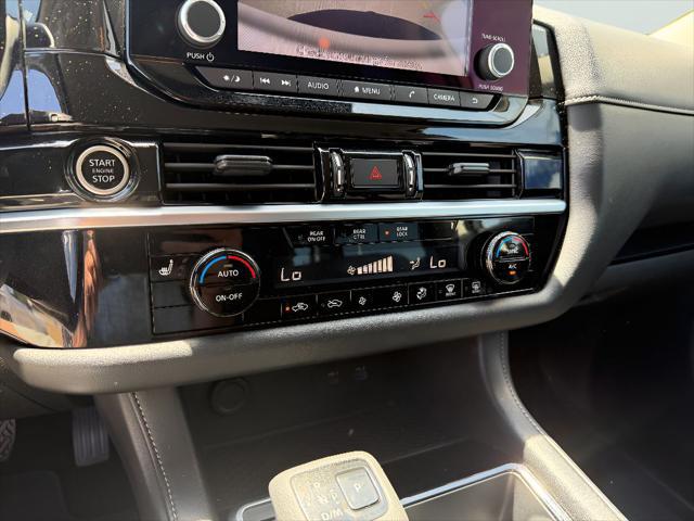 2024 Nissan Pathfinder SV FWD