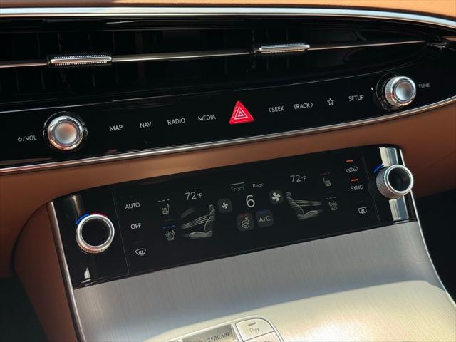 2026 Genesis GV70 2.5T Advanced