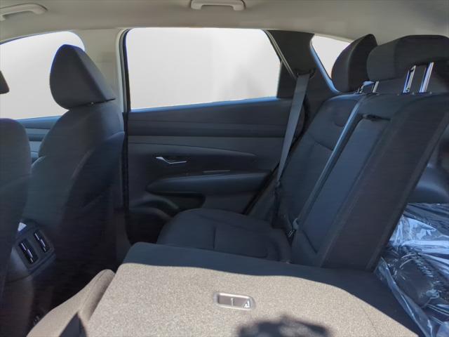 2026 Hyundai Tucson Hybrid Blue SE