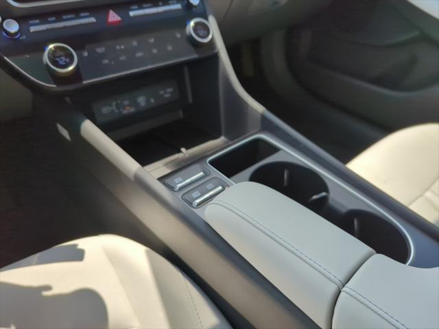 2026 Hyundai Sonata Hybrid SEL