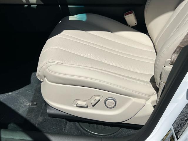2026 Genesis GV80 2.5T Select AWD