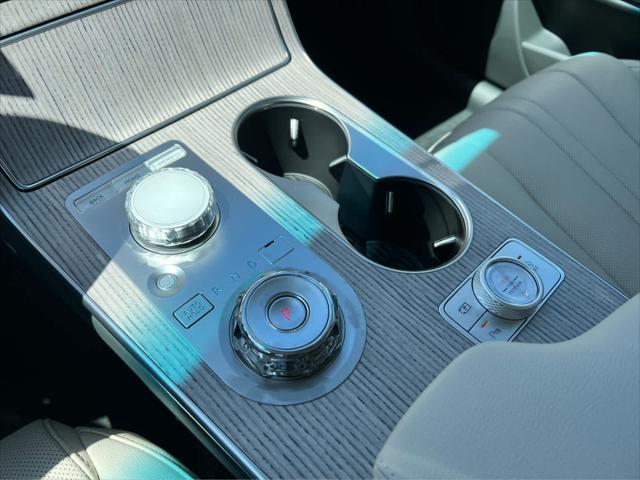 2026 Genesis GV80 2.5T Select AWD