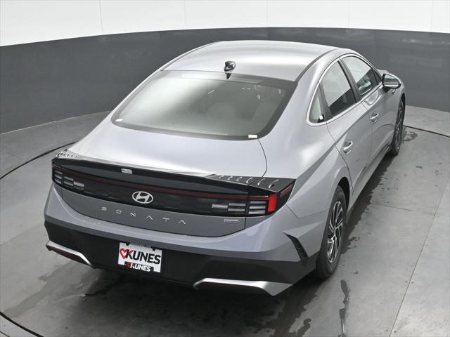 2026 Hyundai Sonata Hybrid Blue