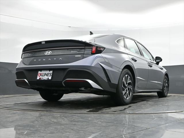 2026 Hyundai Sonata Hybrid Blue