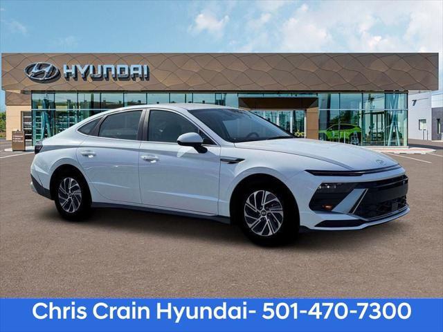 2026 Hyundai Sonata Hybrid Blue