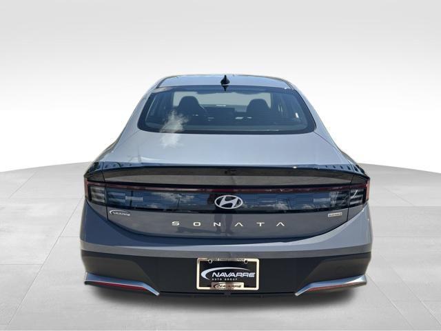 2026 Hyundai Sonata Hybrid Blue