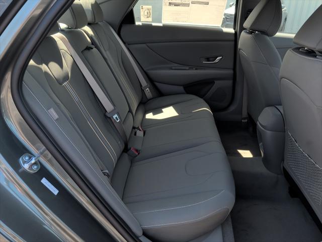 2026 Hyundai Elantra SEL Sport Premium
