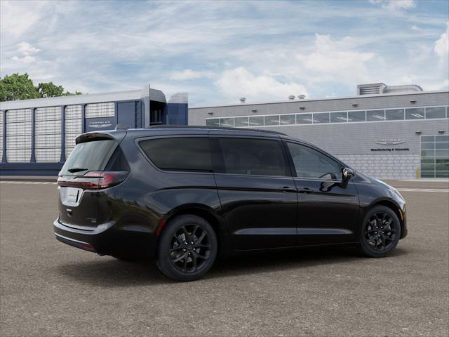 2027 Chrysler Pacifica Limited AWD