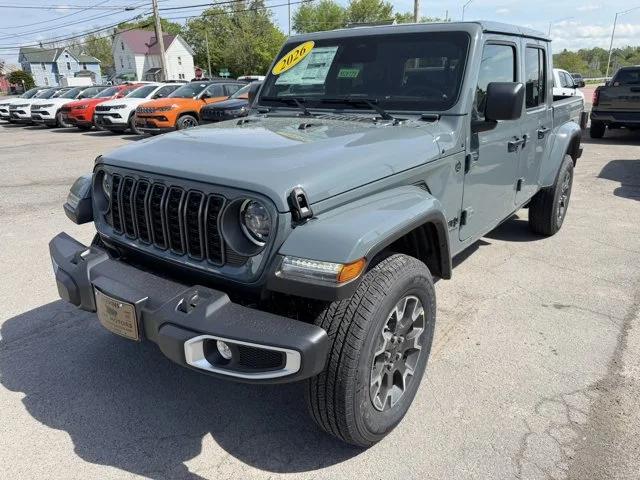 2026 Jeep Gladiator GLADIATOR SAHARA 4X4