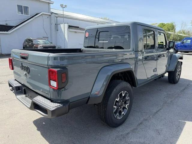 2026 Jeep Gladiator GLADIATOR SAHARA 4X4