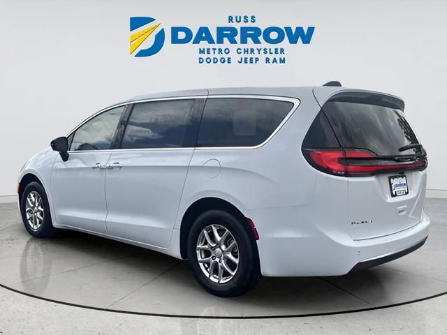 2027 Chrysler Pacifica PACIFICA SELECT