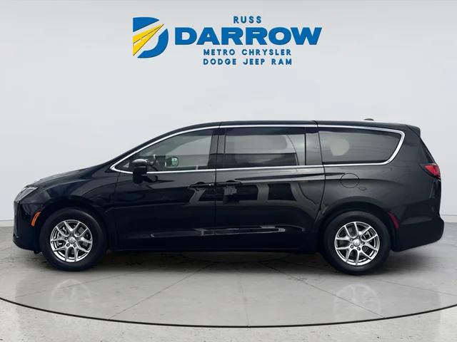 2027 Chrysler Pacifica PACIFICA SELECT