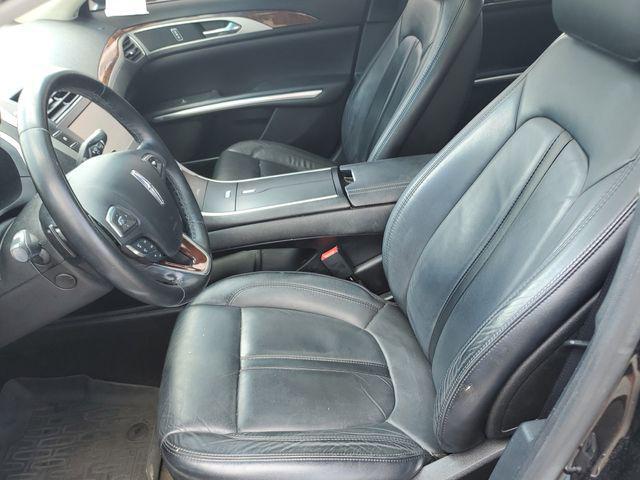 2016 Lincoln MKZ Base