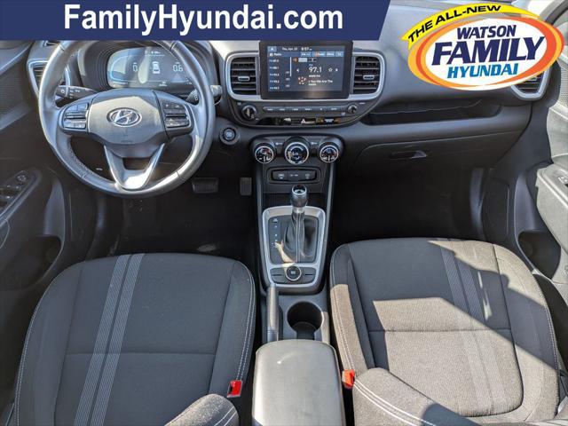 2025 Hyundai Venue SEL