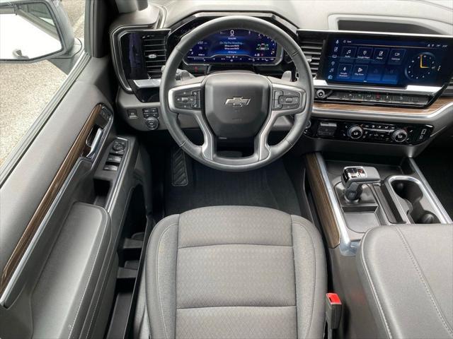 2024 Chevrolet Silverado 1500 4WD Crew Cab Short Bed LT Trail Boss