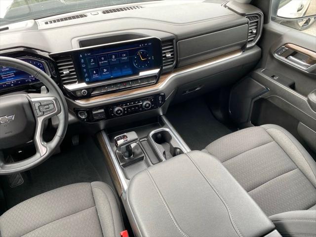 2024 Chevrolet Silverado 1500 4WD Crew Cab Short Bed LT Trail Boss