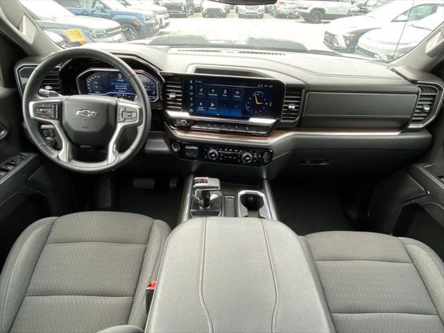 2024 Chevrolet Silverado 1500 4WD Crew Cab Short Bed LT Trail Boss