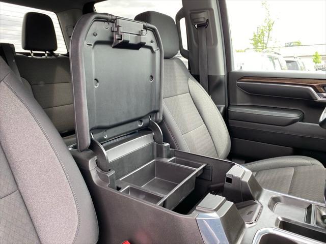2024 Chevrolet Silverado 1500 4WD Crew Cab Short Bed LT Trail Boss