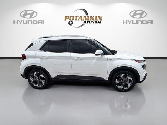 2024 Hyundai Venue Limited