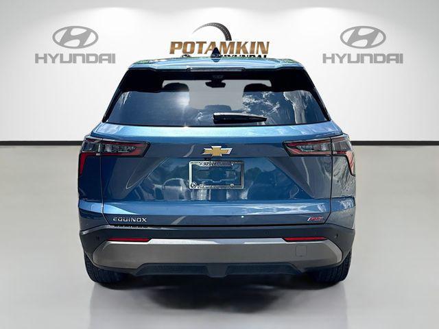 2025 Chevrolet Equinox FWD LT