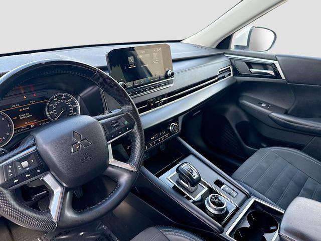 2023 Mitsubishi Outlander SE 2.5 2WD