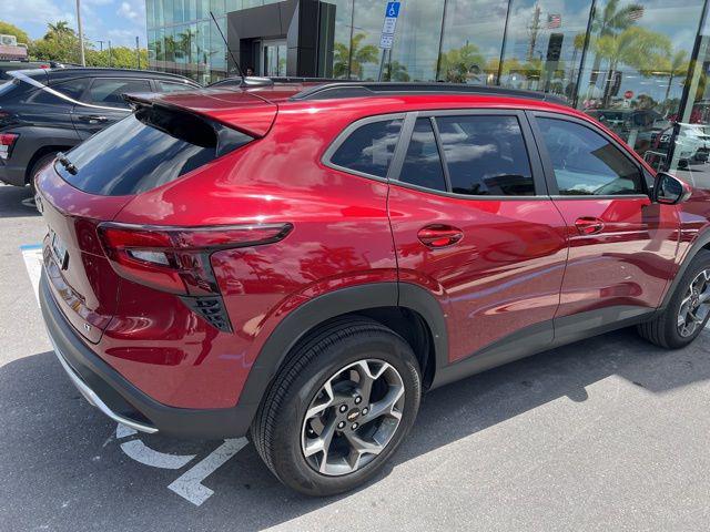 2025 Chevrolet Trax FWD LT