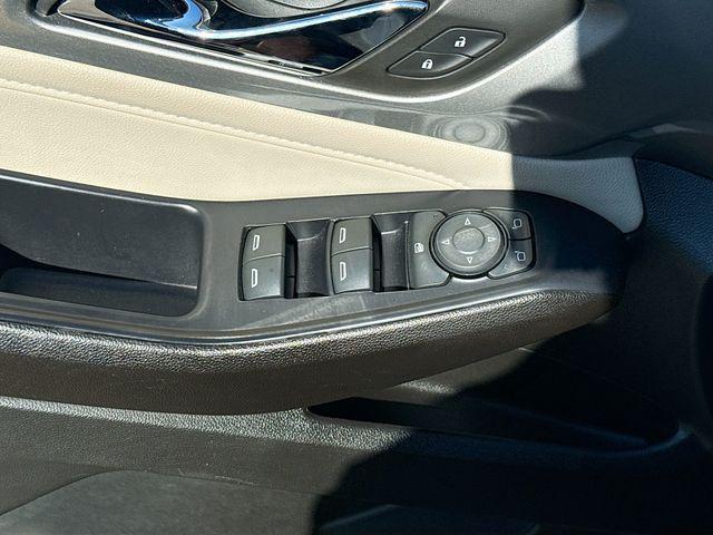 2022 Chevrolet Traverse FWD LS