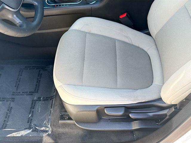 2022 Chevrolet Traverse FWD LS