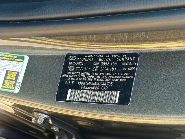 2025 Hyundai Elantra SEL Convenience