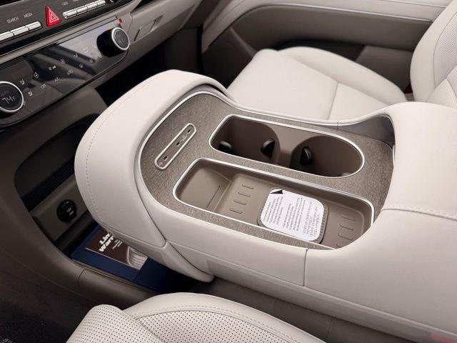 2026 Hyundai Palisade Blue SEL Premium 8P