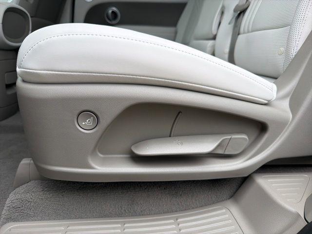 2026 Hyundai Palisade Blue SEL Premium 8P