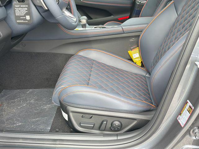 2026 Genesis G70 3.3T Prestige Graphite