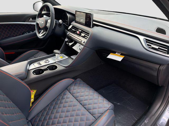 2026 Genesis G70 3.3T Prestige Graphite