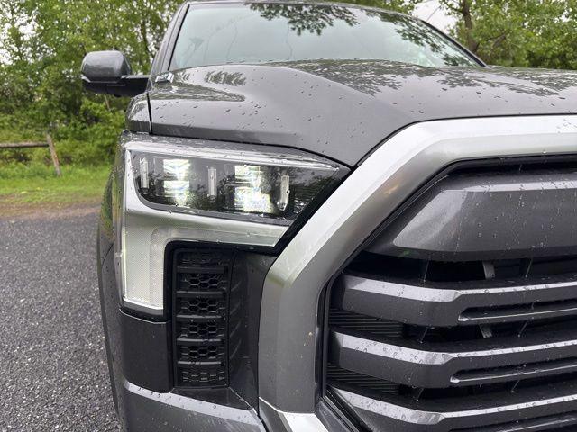 2026 Toyota Tundra Limited CrewMax 6.4' Bed