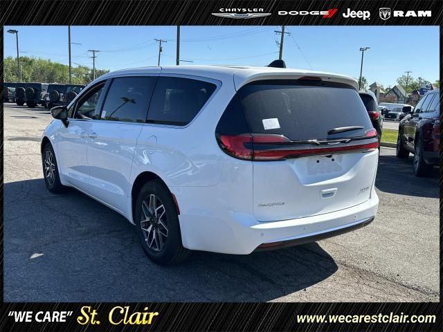 2027 Chrysler Pacifica PACIFICA LIMITED