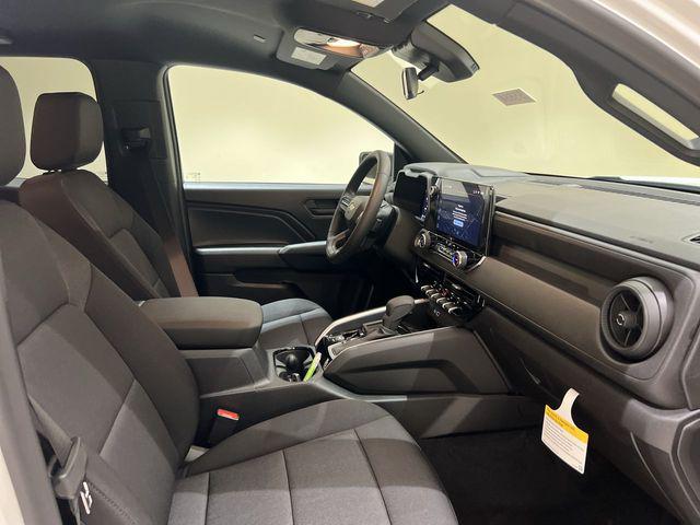 2026 Chevrolet Colorado WT, RWD