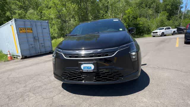 2027 Chrysler Pacifica PACIFICA SELECT AWD 2027 Chrysler Pacifica PACIFICA SELECT AWD