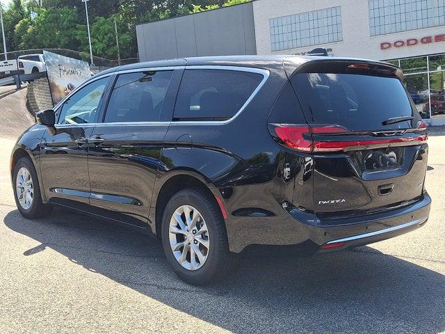 2027 Chrysler Pacifica PACIFICA SELECT AWD 2027 Chrysler Pacifica PACIFICA SELECT AWD