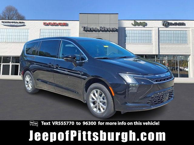 2027 Chrysler Pacifica PACIFICA SELECT AWD